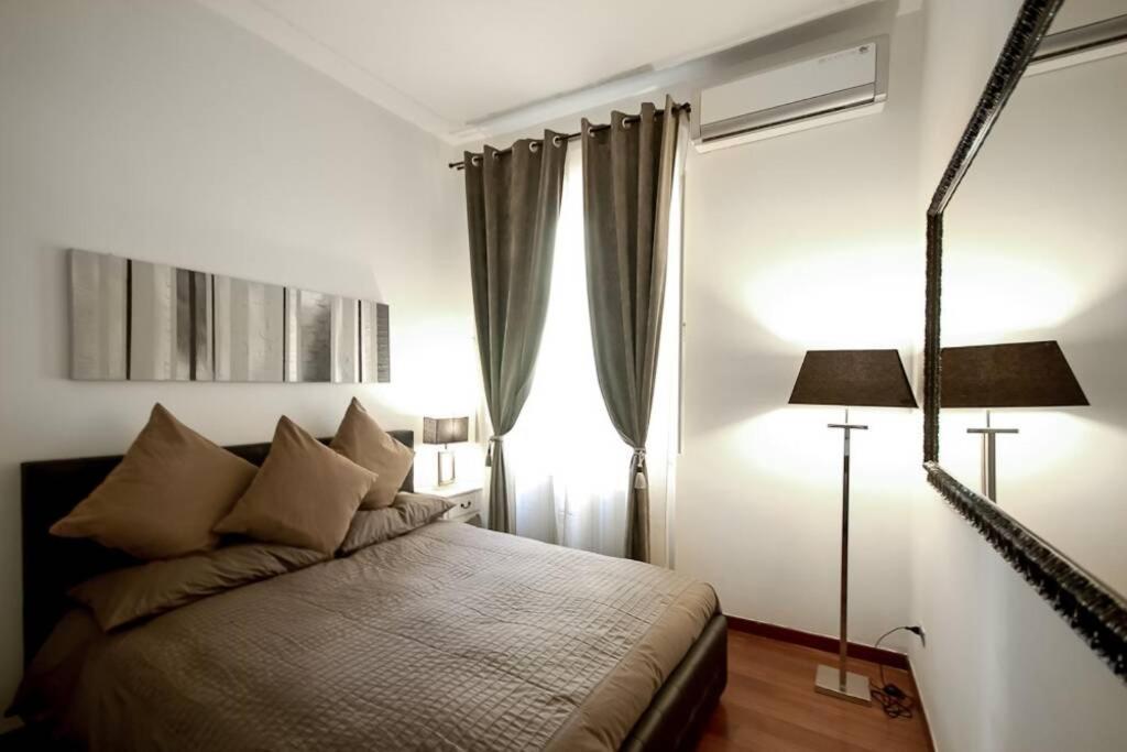 Banchi - Classic Apartment Between Navona And Campo Dei Fiori Roma Dış mekan fotoğraf